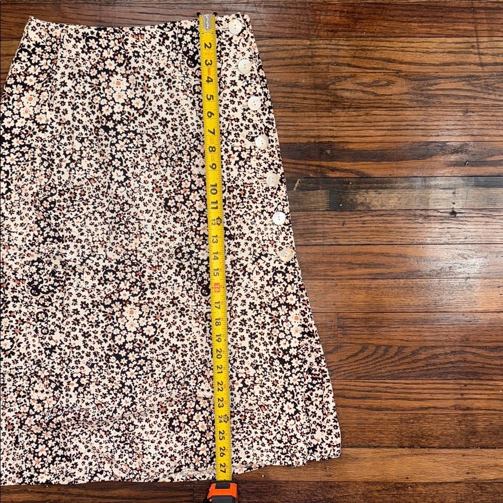 Madewell Daisy Groove Side Button Midi Skirt Floral Print Size 2 - Picture 13 of 14